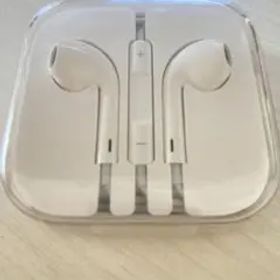 【Apple純正 新品未開封】 EarPods 3.5mmジャック