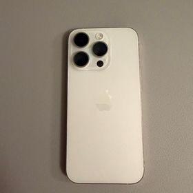 アップル(Apple)の【超美品】iPhone 15 Pro 512GB ホワイトチタニウム(スマートフォン本体)