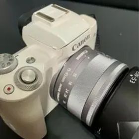 【美品】Canon EOS Kiss M ホワイト ダブルレンズキット