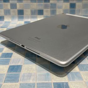 アップル(Apple)のiPad air2 (タブレット)