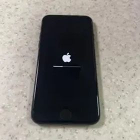【美品】アイフォン iPhone7 32gb