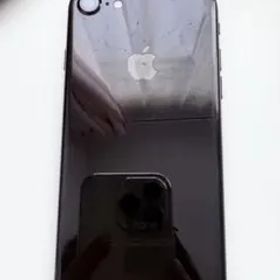 特価 Apple iPhone 7 本体 128GB