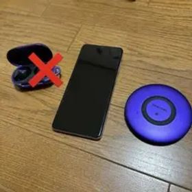 Galaxy S20+5G BTS Edition、ワイヤレス充電器