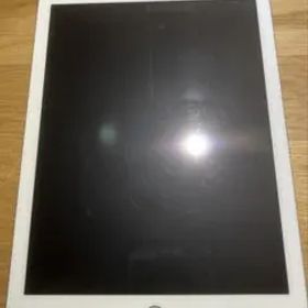 iPad 第6世代 32GB Wi-Fiモデル（型番：MR6P2J/A）