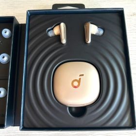 Anker Soundcore Liberty 4ワイヤレスイヤホン