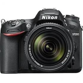【中古】(非常に良い)Nikon デジタル一眼レフカメラ D7200 18-140VR レンズキット D7200LK18-140