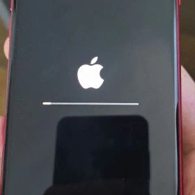 Apple iPhone SE (第2世代) 64GB