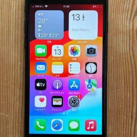 Apple iPhone SE2 64GB ブラック