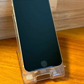 ☆美品☆SIMロック解除済み☆ iPhone SE2 64GB ホワイト ①