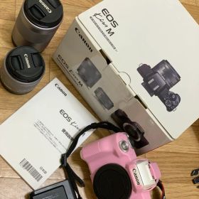 Canon EOS Kiss M ホワイト 2本レンズ付き