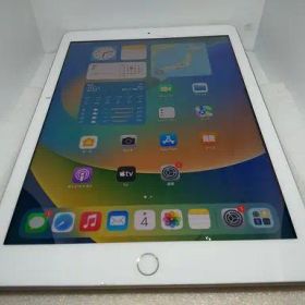 Apple iPad 第5世代 32GB ドコモ MP1L2JA 61025