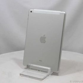 〔中古品〕 iPad 第5世代 32GB シルバー MP1L2J／A SIMフリー【262】