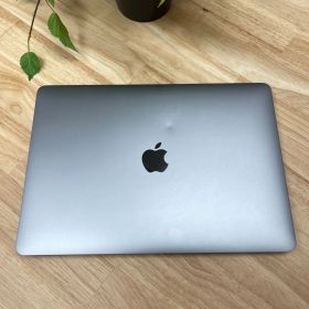 MacBook Air 13インチ M1チップ スペースグレー2020年 送料無料 LQ6L4