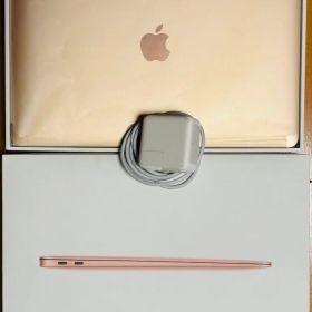 Apple MacBook Air (M1, 2020) メモリー16GB 美品