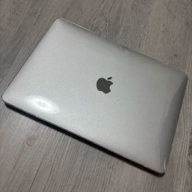 【超美品】Apple Macbook Air M1シルバー 256GB
