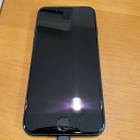 Apple iPhone7 ジャンク ブラックSiMなし初期化不能の為部品取り用
