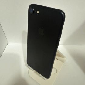 iPhone7 32GB ブラック MNCE2J／A docomo
