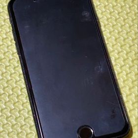 iPhone7 128GB ブラック 美品 ２年間使用 バッテリー85％