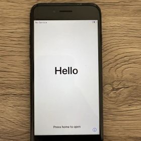 Apple iPhone 7 ブラック