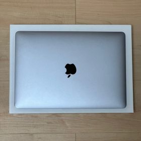 【ジャンク品】 Macbook Pro 13 Inch 512GB (2016)