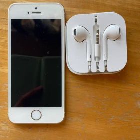 #iPhone SE #64GB #美品