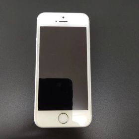 iPhone SE Silver 32 GB UQ mobile