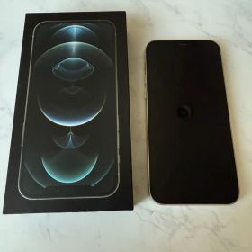 Apple iPhone 12 Pro シルバー 本体