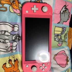 Nintendo Switch Lite コーラル