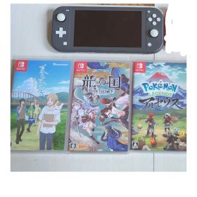 Nintendo Switch Lite 本体