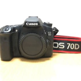★ EOS 70D 本体 Canon 一眼カメラ ★