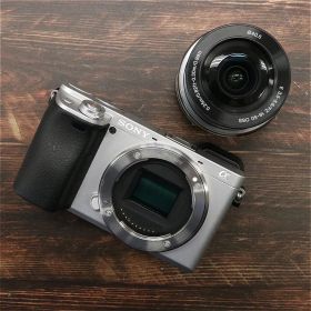 【極上品】 Sony α6400 シルバー SELP1650 レンズキット ILCE-6400L #6273