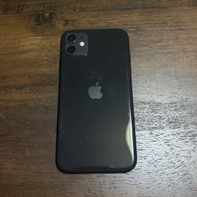Apple iPhone 11 ブラック