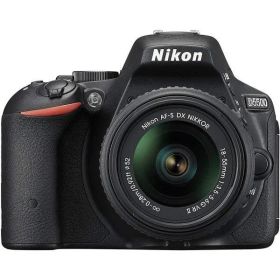 ニコン Nikon D5500 18-55 VRII レンズキット ブラック SDカード付き