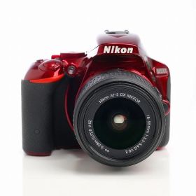 【中古】(ニコン) Nikon D5500 18-55VR2 レンズキツト レツド