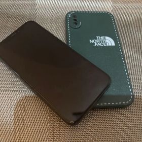 iPhone X スペースグレー + ケース付き256GB