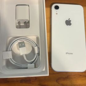 Apple iPhone XR ホワイト 本体 SIMロック解除 箱入り