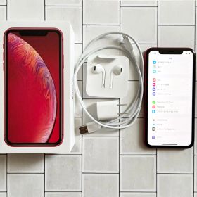 iPhoneXR 64GB バッテリー93％ レッド