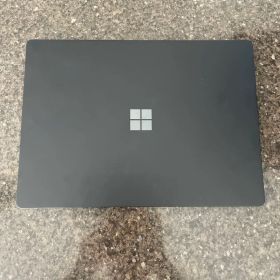 中古品 Surface Laptop2 サーフェス 13.5インチ