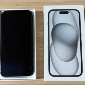 【美品】iPhone15 128GB ブラック