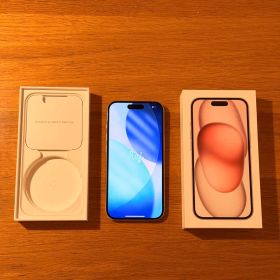 【美品】Apple iPhone 15 ピンク 本体 128GB