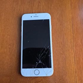 Apple iPhone 6 ゴールド 画面ひび割れ