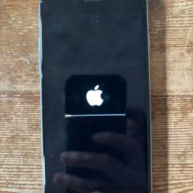 Apple iPhone 6 シルバー 本体 32GB