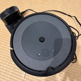 ルンバ i3 ロボット掃除機 本体 ブラック ジャンク品