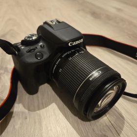 Canon EOS kiss x7 デジタル一眼レフカメラ キャノン