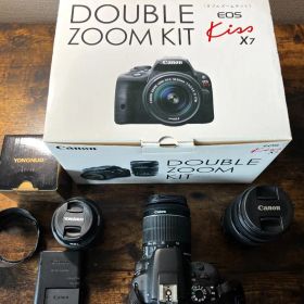 Canon EOS Kiss X7 ダブルズームキット（＋単焦点レンズ付き）