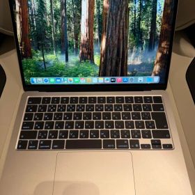 ほぼ新品MacBook Air 2025 M4 16GB JIS