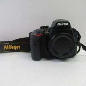 起動確認済み R419 NIKON D3400 ボディ本体 レンズ２本セット 起動のみ確認済 中古 ジャンク ニコン