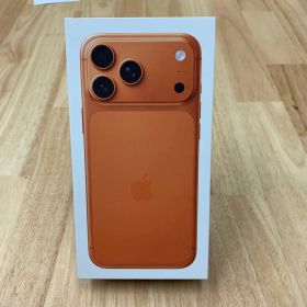 新品未開封iPhone 17ProMax 256GB オレンジ国内版SIMフリー