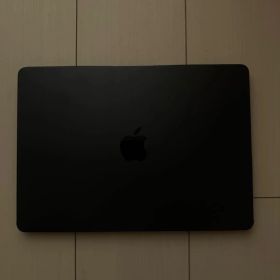 《値下げ中&値下げ交渉》MacBook Air M2ミッドナイト【即購入&配送】