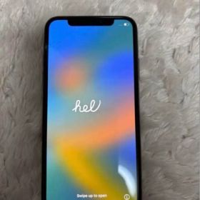 iPhone Xs ゴールド 本体